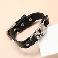 Wholesale Jewelry Punk Style Skull Wide Leather Bracelet Nihaojewelry main image 5