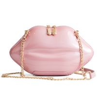 Wholesale Lip-shaped Glossy Messenger Chain Bag Nihaojewelry main image 6
