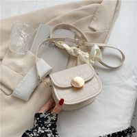 Stone Pattern Lock Fashion Silk Scarf One-shoulder Messenger Saddle Bag Wholesale Nihaojewelry sku image 4