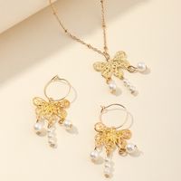 Golden Butterfly Pearl Pendant Earrings Necklace Set Wholesale Nihaojewelry main image 6