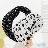 Korean Style Internet Celebrity Wide-brimmed Letter Headband Creative Smiley Face Flower Hairpin Fabric Cross Hair Fixer Face Wash Hair Bands F614 main image 5