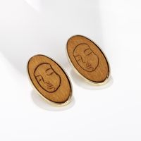 Wholesale Jewelry Ethnic Style Wooden Face Line Pattern Round Pendant Earrings Nihaojewelry sku image 1