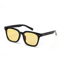 Fashion Jelly Color Full Frame Black Sunglasses sku image 4