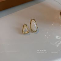 Wholesale Fashion Asymmetrical Geometric Resin Stud Earrings Nihaojewelry main image 4