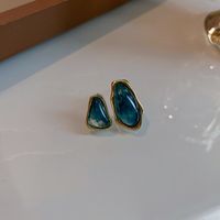 Wholesale Fashion Asymmetrical Geometric Resin Stud Earrings Nihaojewelry sku image 1