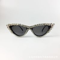 Retro Fashion Inlaid Rhinestone Cat Eye Frame Sunglasses Wholesale Nihaojewelry main image 2