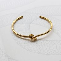 Bracelet Simple Noué En Acier Titane Plaqué Or 18 Carats En Gros Nihaojewelry sku image 2