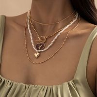 Retro Heart-shaped Ot Buckle Round Bead Necklace Wholesale Nihaojewelry sku image 1