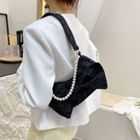 Bowknot Solid Color Pearl Chain Folds Single Shoulder Messenger Underarm Bag Wholesale Nihaojewelry main image 5