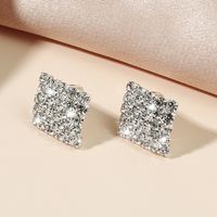 Boucles D&#39;oreilles Simples En Alliage Carré Plein De Diamants En Gros Nihaojewelry sku image 1