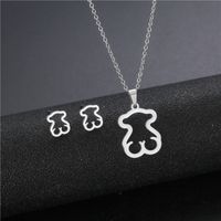 Simple Fashion Hollow Bear Stainless Steel Necklace Earrings Two-piece Set Wholesale Nihaojewelry main image 2