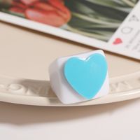 Simple Fashion Contrast Color Creative Colorful Heart Resin Ring Wholesale Nihaojewelry sku image 3