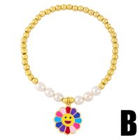 Wholesale Jewelry Color Sunflower Smiley Pendant Pearl Bracelet Nihaojewelry sku image 2