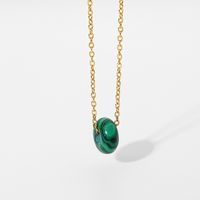 Wholesale Jewelry Green Malachite Round Pendant Stainless Steel Necklace Nihaojewelry sku image 1