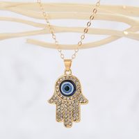 Nouvelle Turquie Démon Eye Diamant Palm Pendentif Collier En Gros Nihaojewelry main image 3