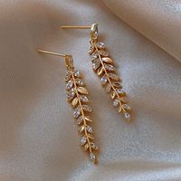 Retro Leaf Metal Rhinestone Tassel Earrings Wholesale Nihaojewelry main image 2