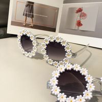 Wholesale Small Daisy Round Frame Sunglasses Nihaojewelry main image 6