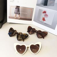 Wholesale Retro Heart-shaped Frame Children's Sunglasses Nihaojewelry main image 3