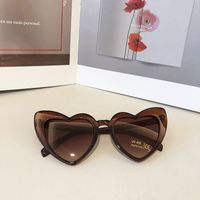 Wholesale Retro Heart-shaped Frame Children's Sunglasses Nihaojewelry sku image 3