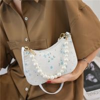 Fashion Floral Pearl One-shoulder Chain Underarm Bag Wholesale Nihaojewelry main image 4