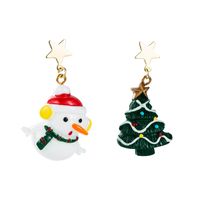 2021 Nouvelle Série De Noël Santa Claus Asymétrique Boucles D'oreilles Personnalité Hippie De Noël Boucles D'oreilles En Gros main image 6