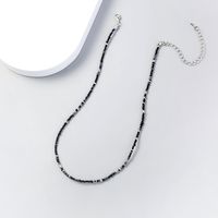 Wholesale Bohemian Black Simple Rice Bead Woven Flower Necklace Nihaojewelry main image 3
