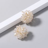 Wholesale Simple Hand-woven Crystal Bead Petal Stud Earrings Nihaojewelry main image 4