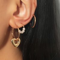 Cross-border New Arrival Pearl Hearth-shaped Earrings Set Europe And America Creative Metal Small Ear Ring Pearl Three-piece Earrings Set main image 6