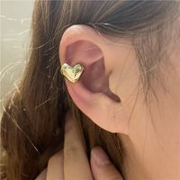 Retro Simple Metal Peach Heart Diamond Earrings sku image 1
