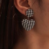 Fashion Fabric Houndstooth Heart-shape Earrings Wholesale Nihaojewelry main image 3