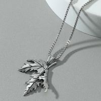 Stainless Steel Fold Maple Leaf Punk Style Necklace Wholesale Jewelry Nihaojewelry main image 2