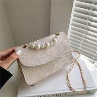 Pearl Handle Velvet Embroidery Shoulder Messenger Handbag Wholesale Nihaojewelry main image 1