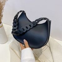 Solid Color Twist Hollow Woven Straps Fashion Underarm Bag Wholesale Nihaojewelry main image 5