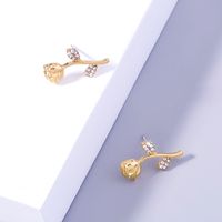 2021 Simple Fresh Gold Rhinestone Pearl Rose Earrings Ins Style Exquisite Women's Ear Studs main image 3