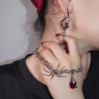 Wholesale Spider Shape Blood Drop Pendant Twist Necklace Clavicle Chain main image 1