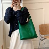 Simple Large-capacity Solid Color Shoulder Bag Wholesale Nihaojewelry main image 5