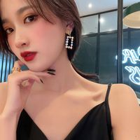 Wholesale Jewelry Hollow Rectangular Crystal Pendant Earrings Nihaojewelry main image 4