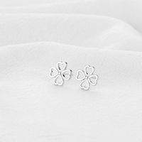 Simple Hollow Geometric Metal Heart Four-leaf Clover Earrings Wholesale Nihaojewelry main image 5