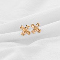 Boucles D&#39;oreilles Croix En Bambou En Métal Géométrique De Mode Simple En Gros Nihaojewelry main image 5
