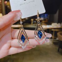 2021 Nouveau Géométrique Shuangling En Forme De Cristal Boucles D'oreilles Femme Coréenne Tempérament Longue Strass Incrusté De Célébrité Internet Diffusion En Direct Oreille Anneaux main image 2