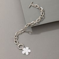Wholesale New Fashion Flower Pendant Thick Chain Bracelet Nihaojewelry sku image 1