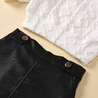 New Children's Solid Color Round Neck Twist Knit Pullover Leather Skirt Two-piece Wholesale Nihaojewelry main image 5