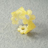 Simple Hollow Candy Color Flower Acrylic Ring Wholesale Nihaojewelry main image 5