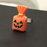 Neizhu Cruzado Europeo Y Americano Nuevo Anillo De Halloween Exagerada Divertida Resina Muerte Fantasma Calabaza Anillo Femenino sku image 3