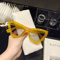 Retro Triangle Frame Jelly Color Sunglasses Wholesale Nihaojewelry sku image 4
