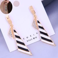 Korean Fashion Geometric Triangle Earrings Wholesale Nihaojewelry main image 2