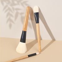 Simple Fashion Contrast Color Wooden Handle Single Makeup Brush Wholesale Nihaojewelry main image 3