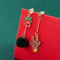 Christmas Elk Bell Socks Christmas Wreath Pendant Asymmetric Earrings For Women Ins Party Gift Earrings sku image 2