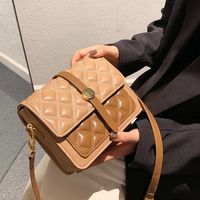 Retro New Trendy Rhombus Embossed Small Square Bag Wholesale Nihaojewelry main image 1