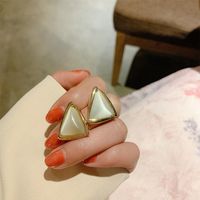 Einfache Dreieck-opal-ohrringe Großhandel Nihaojewelry main image 4